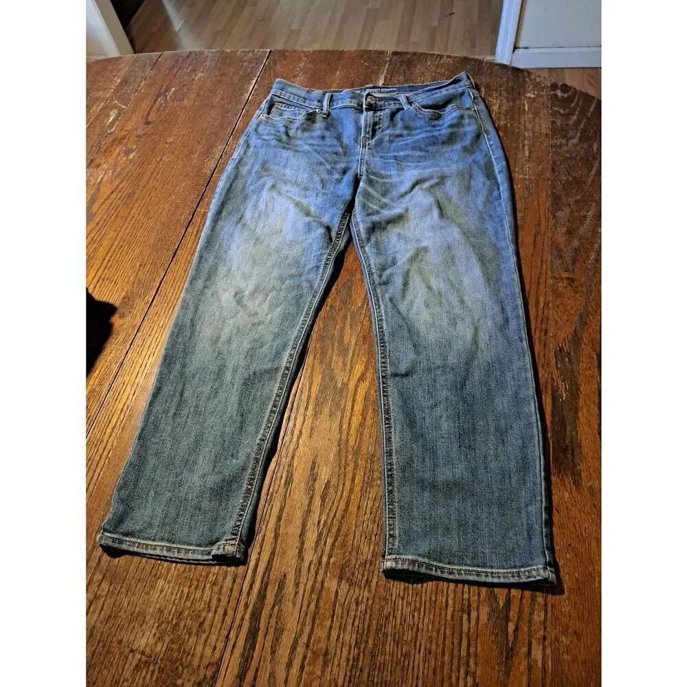 6P Old Navy Perfect Straight Petite Denim Blue Jeans with Pockets and Belt Loops